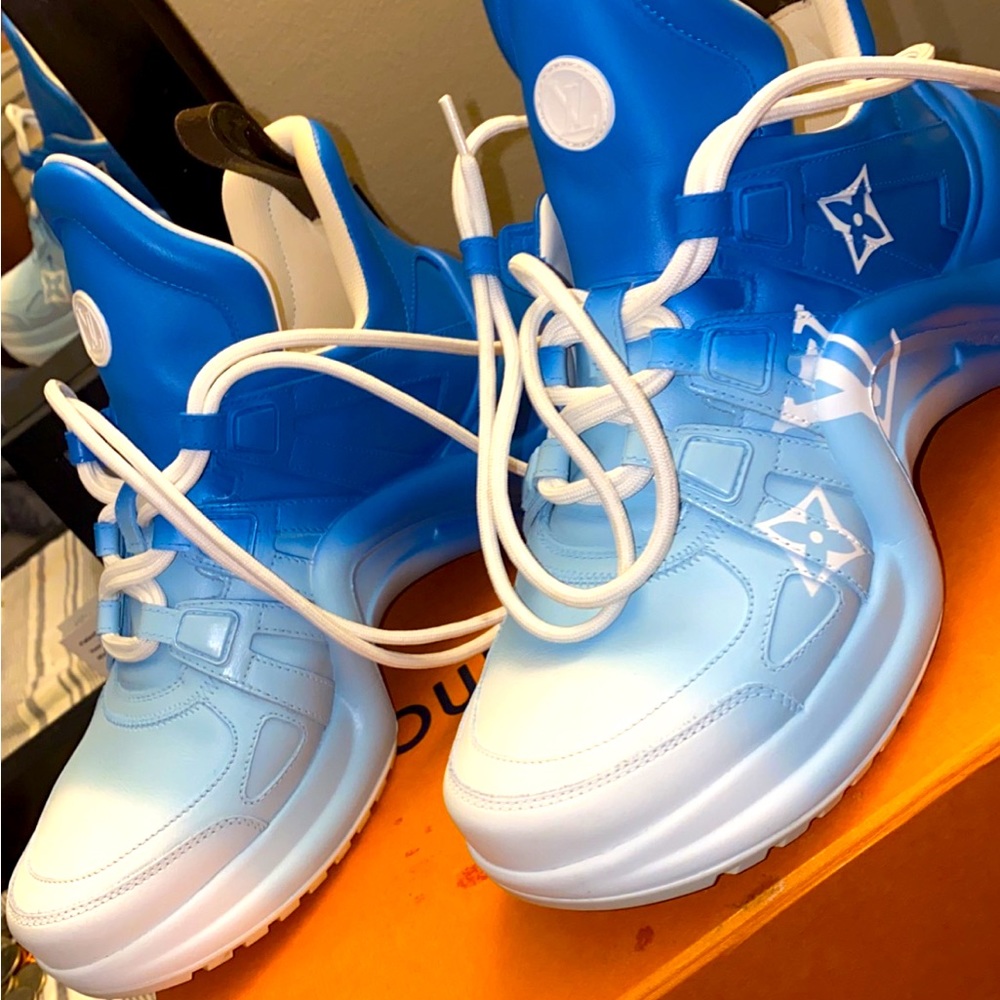 LV sneakers